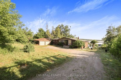 Photo 2 at 54 Little Lake Drive, Little Lake, Barrie