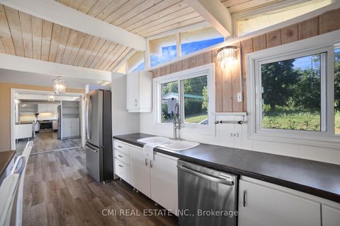 Photo 11 at 54 Little Lake Drive, Little Lake, Barrie