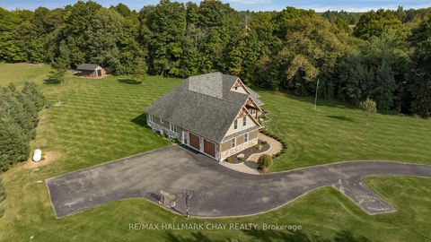 Photo 3 at 2957 3/4 Sunnidale Side Road, New Lowell, Clearview