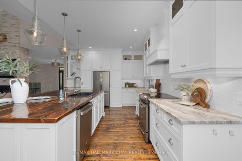 Photo 13 at 2957 3/4 Sunnidale Side Road, New Lowell, Clearview