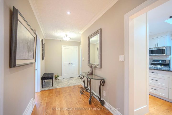 Photo 10 at 92 Saskatoon Drive, The Westway, Toronto