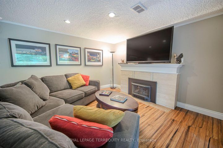 Photo 30 at 92 Saskatoon Drive, The Westway, Toronto