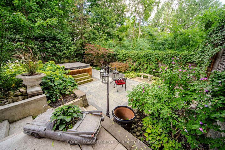Photo 36 at 92 Saskatoon Drive, The Westway, Toronto