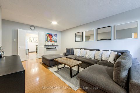 Photo 8 at 85 - 91 Muir Drive, Scarborough Village, Toronto