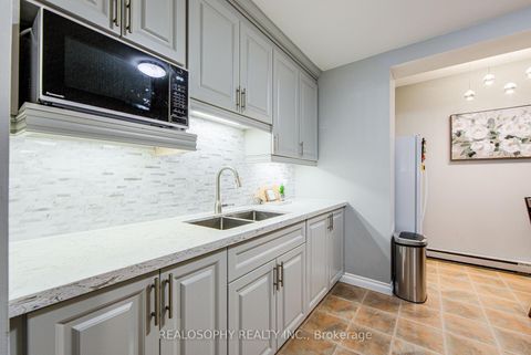 Photo 16 at 85 - 91 Muir Drive, Scarborough Village, Toronto