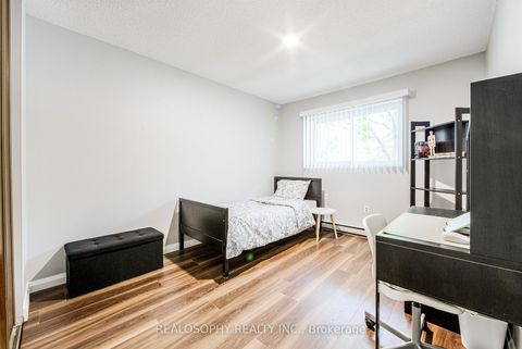 Photo 28 at 85 - 91 Muir Drive, Scarborough Village, Toronto