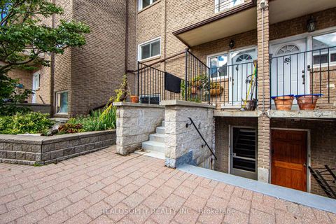 Photo 37 at 85 - 91 Muir Drive, Scarborough Village, Toronto