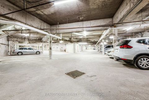 Photo 41 at 85 - 91 Muir Drive, Scarborough Village, Toronto