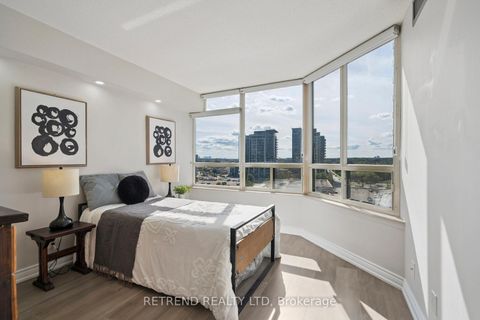 Photo 27 at 826 - 32 Clarissa Drive, Harding, Richmond Hill