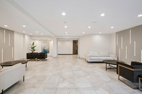 Photo 33 at 826 - 32 Clarissa Drive, Harding, Richmond Hill