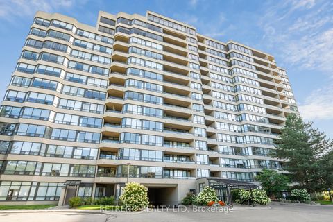Photo 48 at 826 - 32 Clarissa Drive, Harding, Richmond Hill