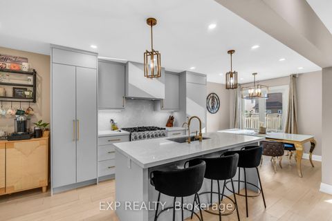 Photo 4 at 66 Whitefaulds Road, Maple, Vaughan