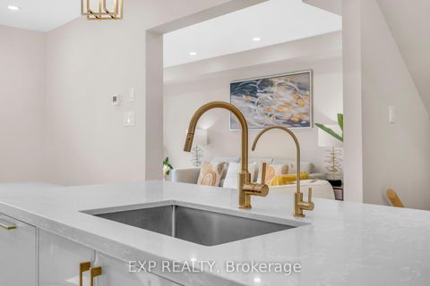 Photo 10 at 66 Whitefaulds Road, Maple, Vaughan