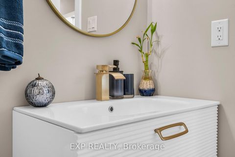 Photo 19 at 66 Whitefaulds Road, Maple, Vaughan