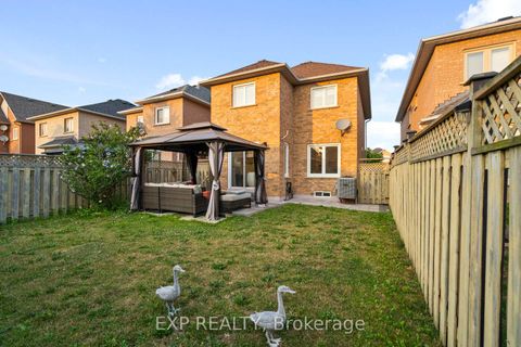 Photo 41 at 66 Whitefaulds Road, Maple, Vaughan