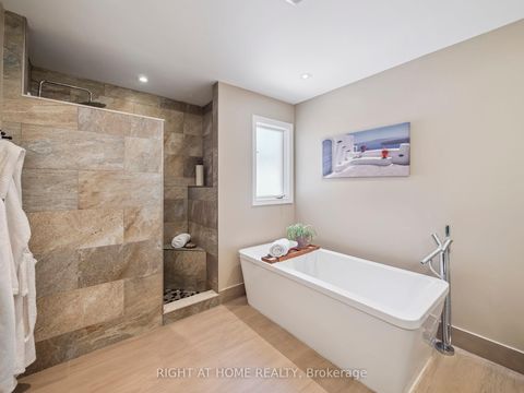 Photo 24 at 100 Carlyle Crescent, Aurora Highlands, Aurora Photo 24 at 100 Carlyle Crescent, Aurora Highlands, Aurora