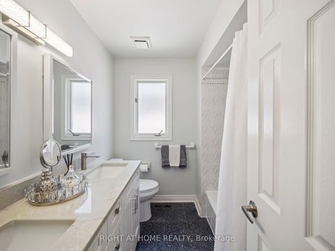 Photo 33 at 100 Carlyle Crescent, Aurora Highlands, Aurora Photo 33 at 100 Carlyle Crescent, Aurora Highlands, Aurora