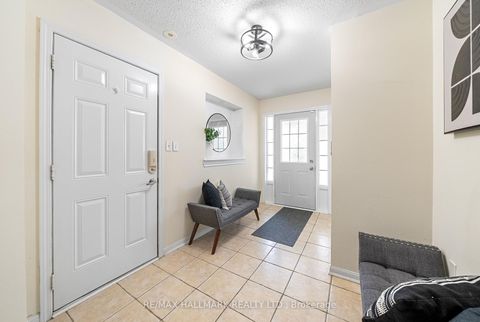 Photo 1 at 15 Snowgoose Terrace, Rouge E11, Toronto