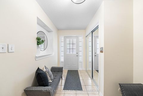 Photo 2 at 15 Snowgoose Terrace, Rouge E11, Toronto