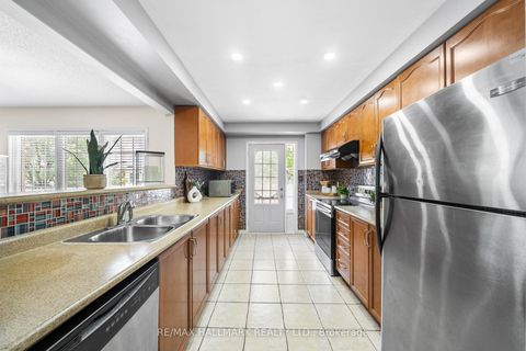Photo 11 at 15 Snowgoose Terrace, Rouge E11, Toronto