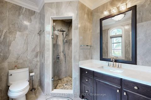 Photo 29 at 36 Farrington Drive, Windfields, Toronto