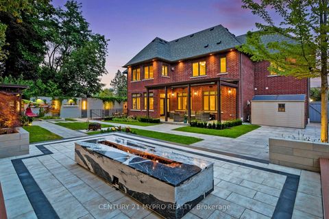 Photo 46 at 36 Farrington Drive, Windfields, Toronto