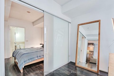 Photo 12 at 405 - 8 Charlotte Street, Waterfront Communities C1, Toronto