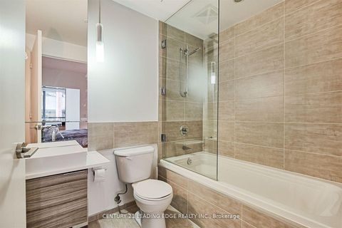 Photo 16 at 405 - 8 Charlotte Street, Waterfront Communities C1, Toronto
