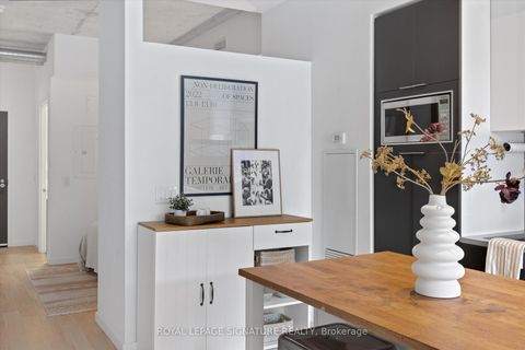 Photo 14 at 707 - 170 Bayview Avenue, Waterfront Communities C8, Toronto