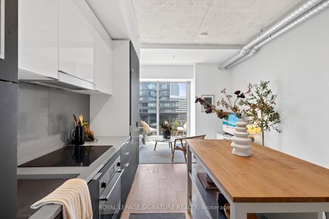 Photo 18 at 707 - 170 Bayview Avenue, Waterfront Communities C8, Toronto