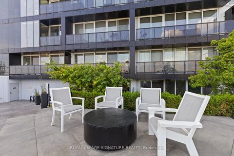 Photo 31 at 707 - 170 Bayview Avenue, Waterfront Communities C8, Toronto