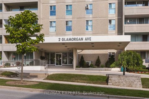 Photo 2 at 306 - 2 Glamorgan Avenue, Dorset Park, Toronto