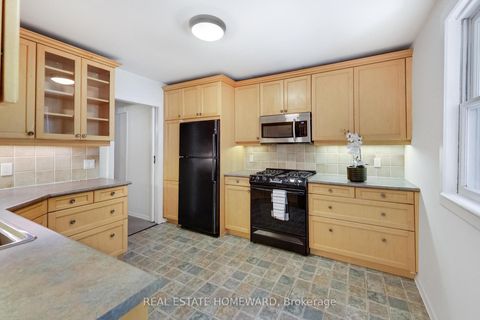 Photo 12 at 111 Parkmount Road, Coxwell, Toronto