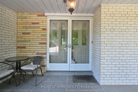 Photo 5 at 67 Netherford Road, Maple, Vaughan