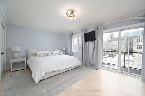 Photo 12 at 30 Nelson Street, BR Bronte, Oakville