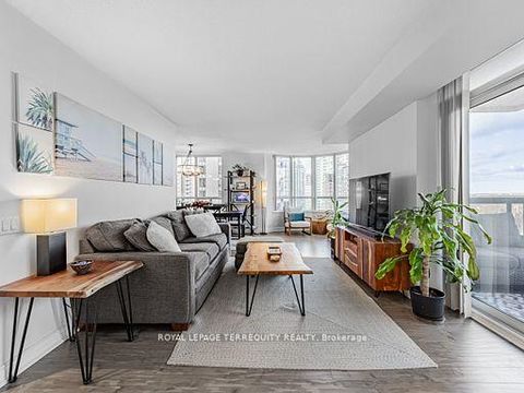Photo 7 at 1719 - 15 Northtown Way, Willowdale East, Toronto