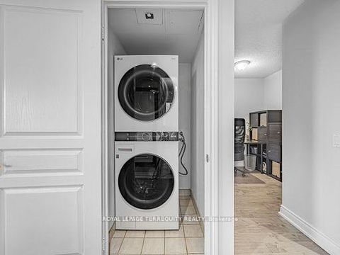 Photo 20 at 1719 - 15 Northtown Way, Willowdale East, Toronto