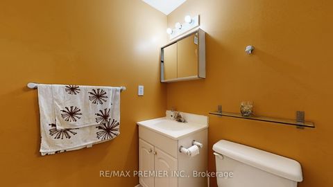 Photo 33 at 16 Magdalena Court, Jamestown, Toronto Photo 33 at 16 Magdalena Court, Jamestown, Toronto