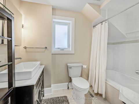 Photo 11 at 183 Wychwood Avenue, Cedarvale, Toronto