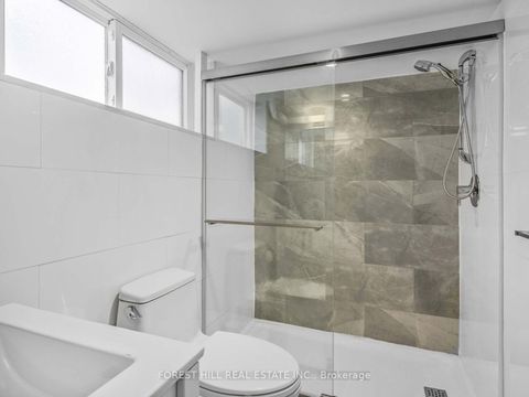 Photo 12 at 183 Wychwood Avenue, Cedarvale, Toronto