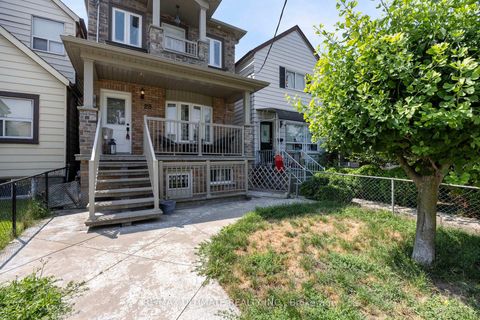 Photo 2 at 23 Seneca Avenue, Smythe, Toronto