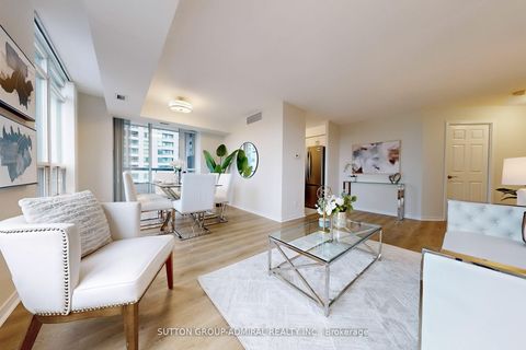Photo 9 at 2005 - 8 Hillcrest Avenue, Willowdale East, Toronto