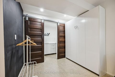 Photo 31 at 658 Davenport Road, Casa Loma, Toronto Photo 31 at 658 Davenport Road, Casa Loma, Toronto