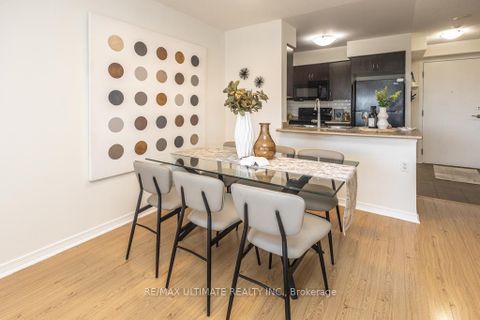 Photo 8 at 740 - 60 Heintzman Street, Junction Area, Toronto