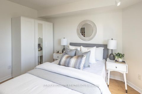 Photo 17 at 740 - 60 Heintzman Street, Junction Area, Toronto