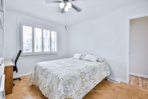 Photo 15 at 80 Cundles Road E, Cundles East, Barrie