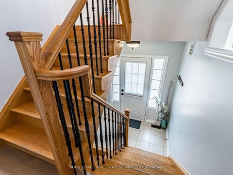 Photo 3 at 3087 Highvalley Road, BC Bronte Creek, Oakville