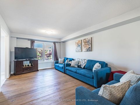 Photo 7 at 3087 Highvalley Road, BC Bronte Creek, Oakville