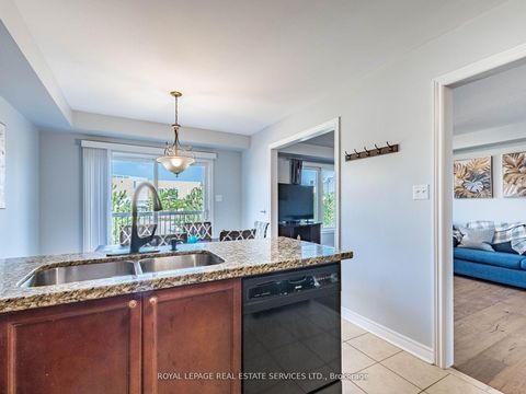 Photo 14 at 3087 Highvalley Road, BC Bronte Creek, Oakville
