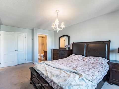 Photo 27 at 3087 Highvalley Road, BC Bronte Creek, Oakville